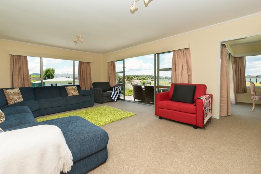 Waitangi Beach House Chambre photo